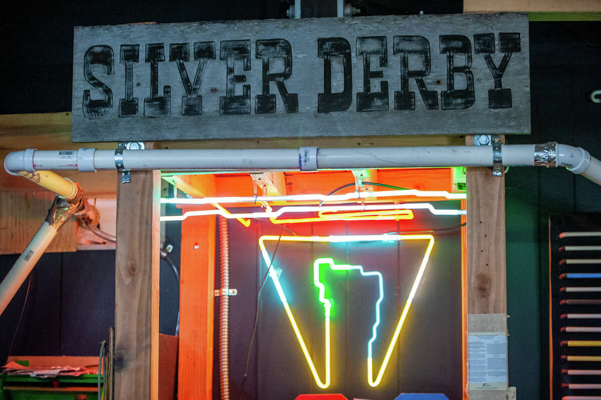 Bay City neon artist Josh Averill featured at Creative 360