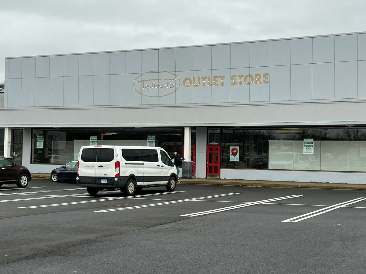 An exterior view of the Talbots Outlet Center in the Orange Meadows Shopping Center. An Ulta Beauty store will be moving into the space later this year, according to town officials.