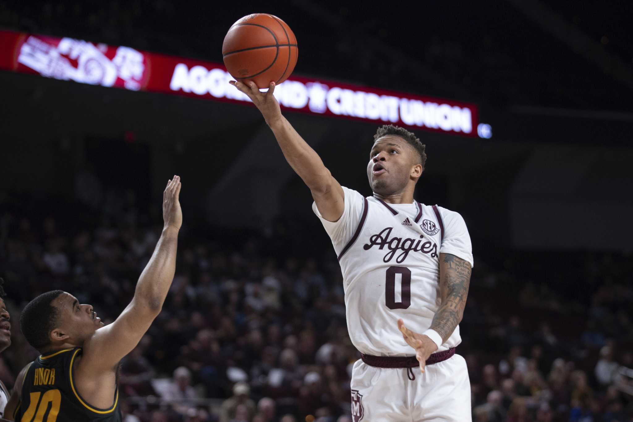 Buzz Williams has Texas A&M rolling behind bevy of transfers