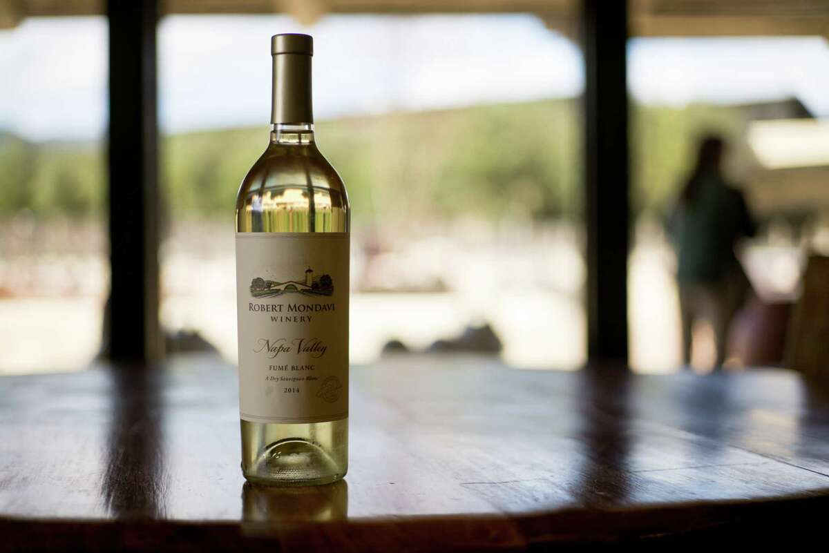 Robert Mondavi Winery's Fume Blanc pioneered the California trend of high-end, French-inspired Sauvignon Blanc in the 1960s.