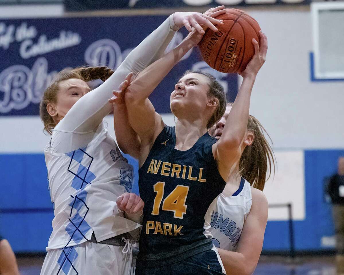 Averill Park girls' basketball coach Sean Organ earns 300th career victory