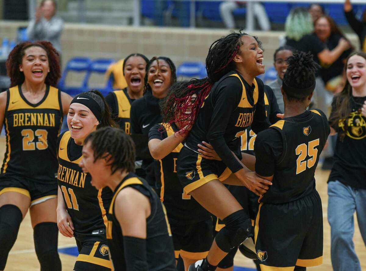 Girls basketball Brennan toughs out overtime win over Harlan