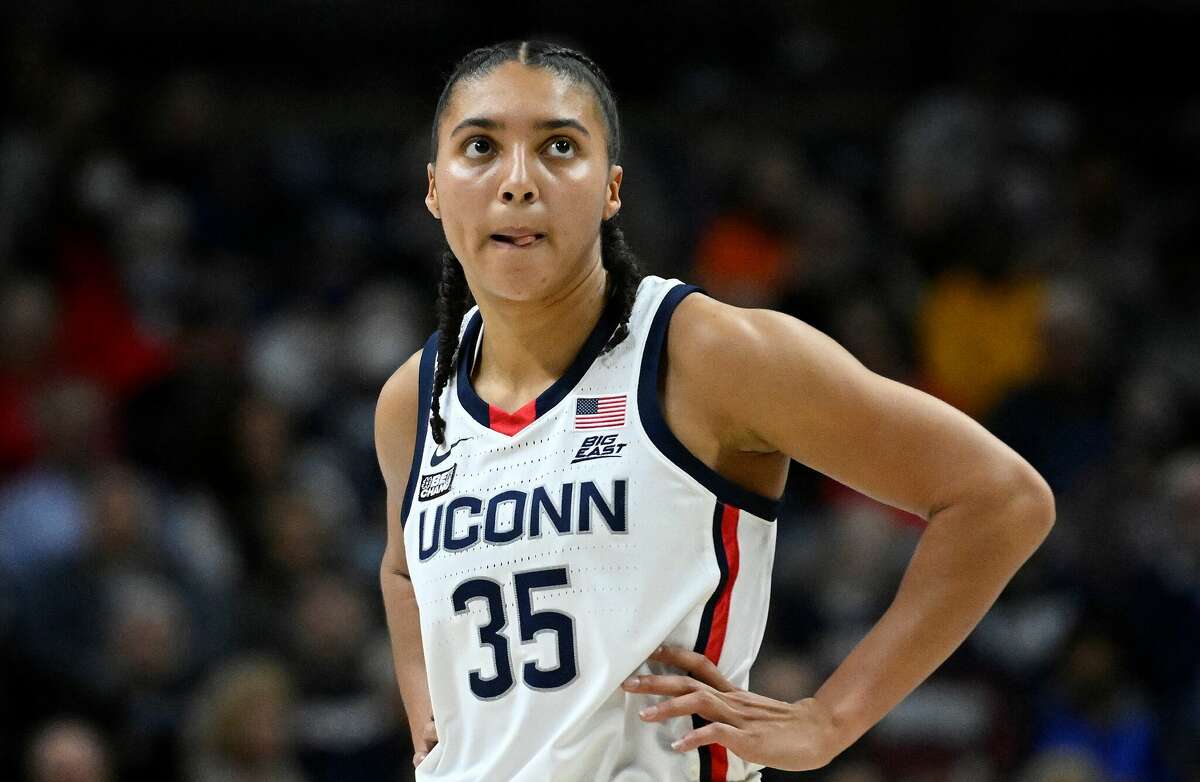 Connecticut's Azzi Fudd (35) in the first half of an NCAA college basketball game, Friday, Dec. 2, 2022, in Storrs, Conn. (AP Photo/Jessica Hill)