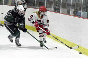 Girls ice hockey top performances, games to watch (Jan. 18)