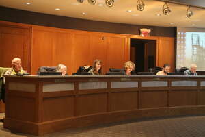 Manistee City Council OKs audit of housing commission