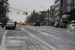 School delays reported, winter weather hangs over upstate