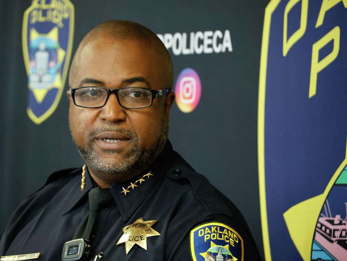Oakland Police Chief Demands Reinstatement From Administrative Leave ‘i Didn T Do Anything Wrong