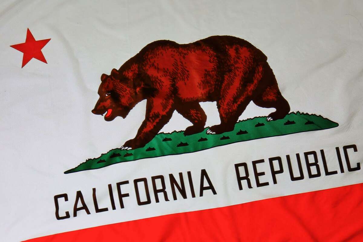 California urges middle class tax refund recipients to withdraw money. The California state flag, depicting Monarch the bear