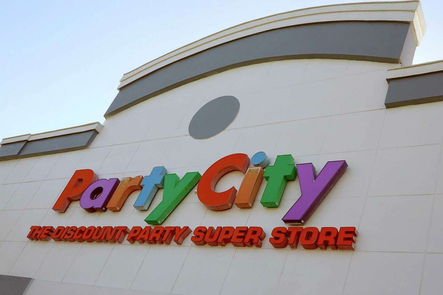 Party City Files Bankruptcy. Nation’s Largest Party Store Chain Has Six ...