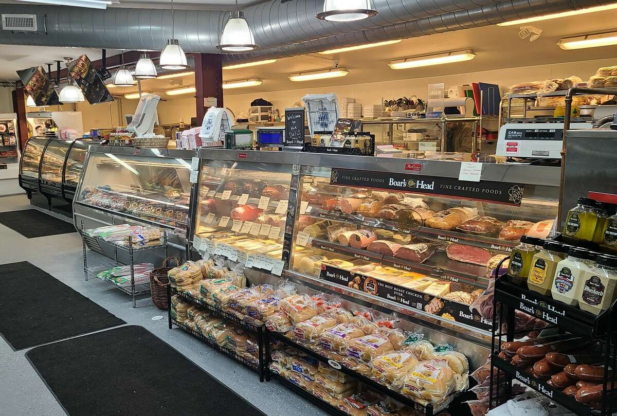 After Years Without A Grocery Store, Chester Hometown Market Opens In Town