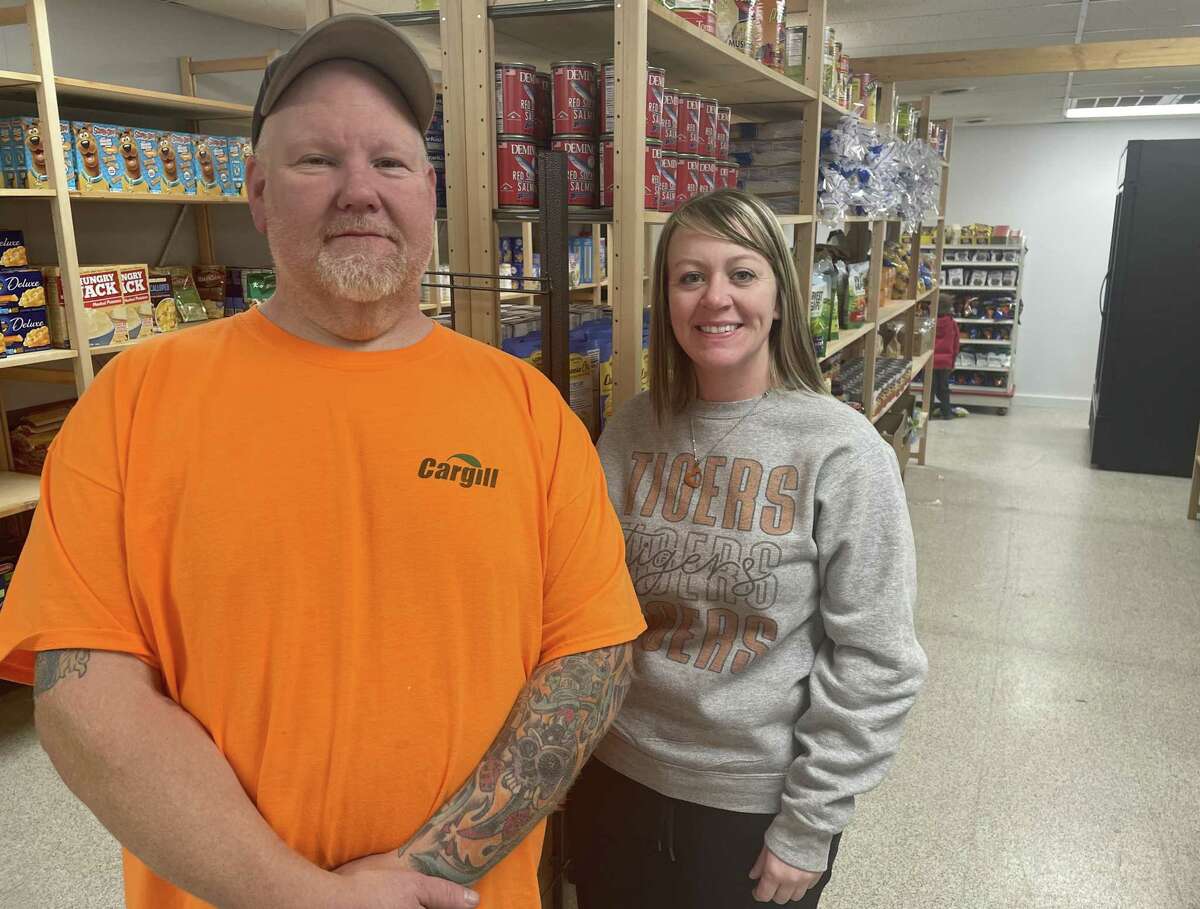 Engelbrechts’ passion drives new Beardstown Food Pantry