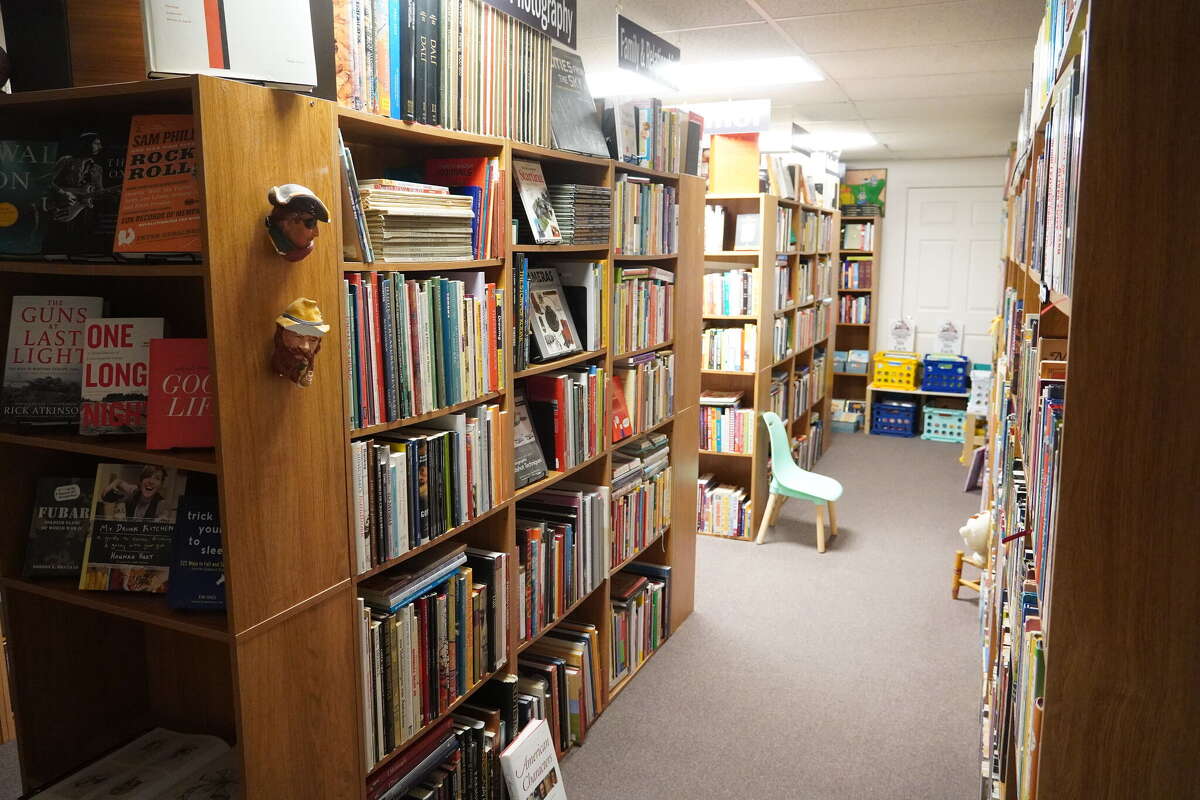 Bay City book store growing a local community and visitors