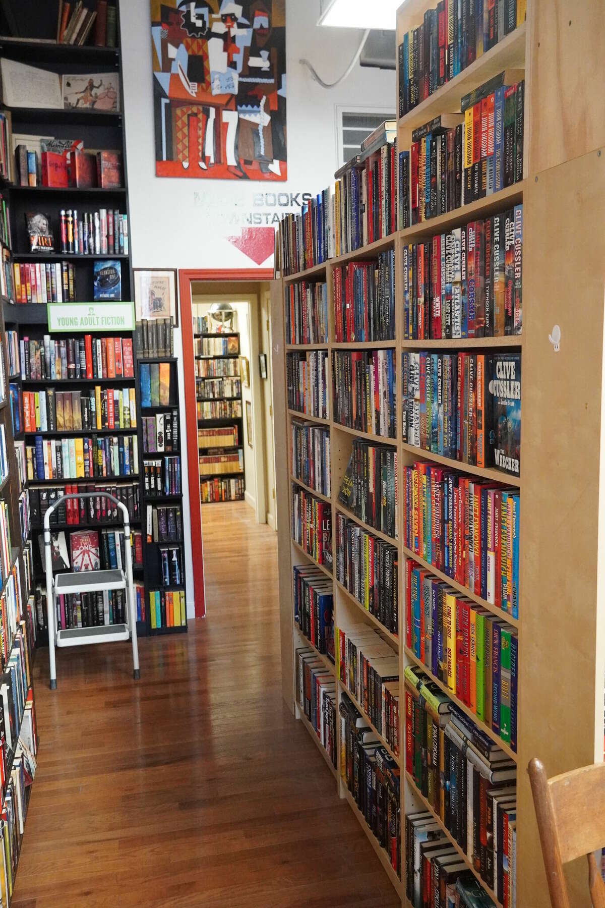 Bay City book store growing a local community and visitors