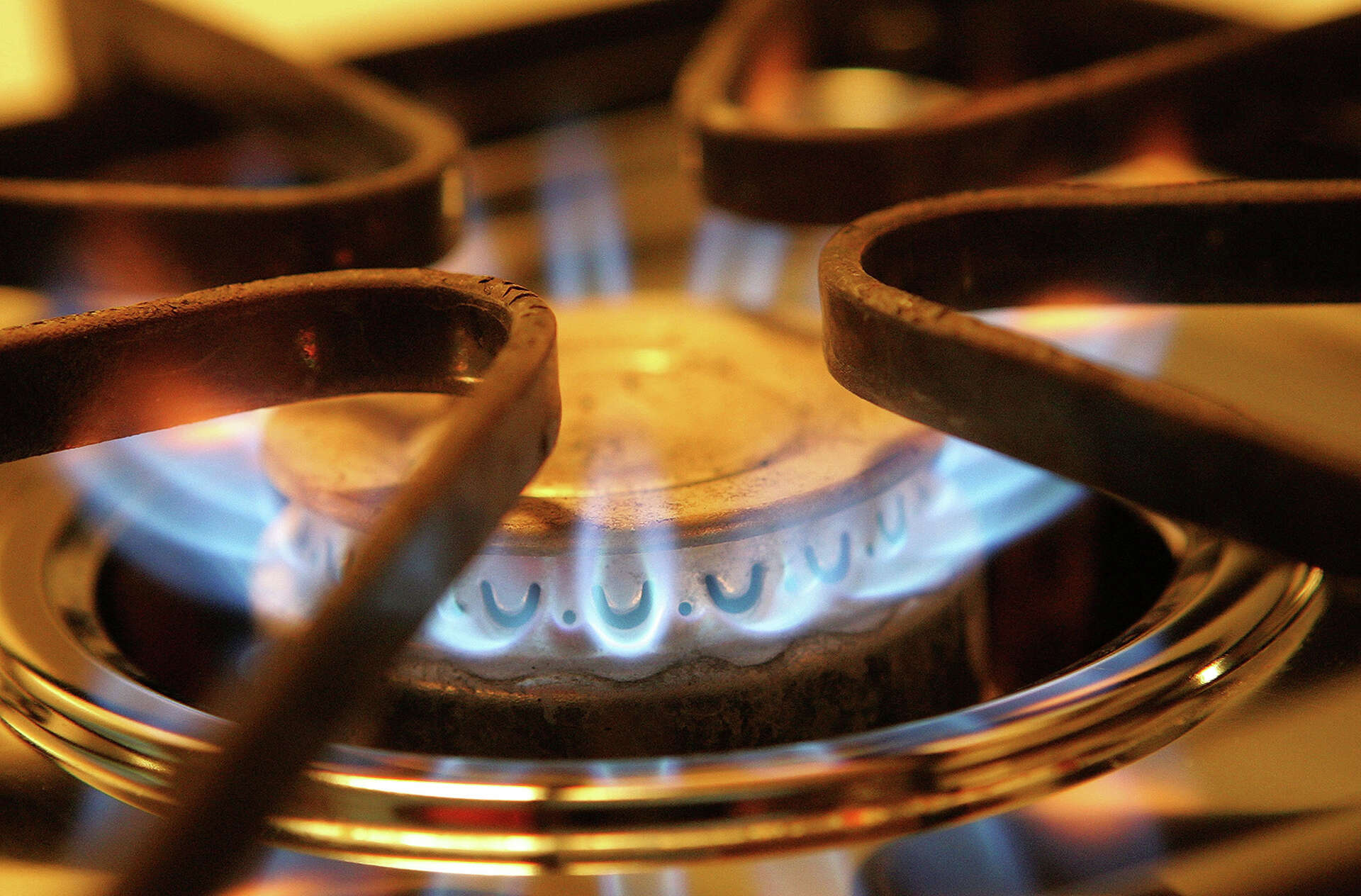 Churchill Gas stove debate brings hot air