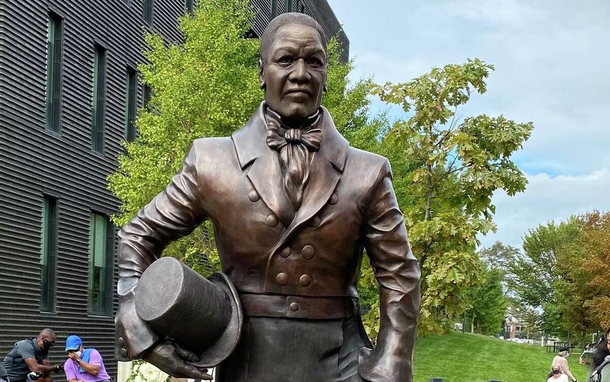 Statue of WIlliam Lanson, 19th century Black entrepreneur, was unveiled along Farmington Canal on Sept. 26, 2020