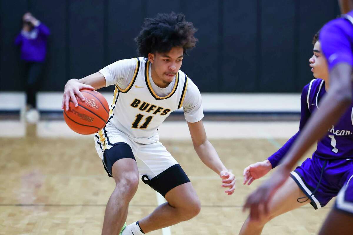 Boys basketball: Fort Bend Marshall Buffalos celebrate milestones