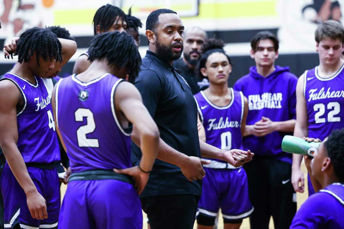 Boys basketball: Fort Bend Marshall Buffalos celebrate milestones