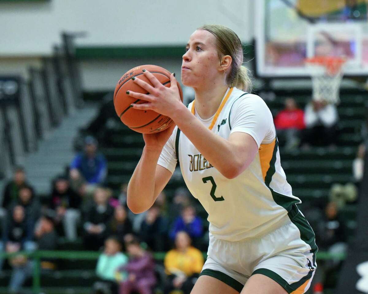 Siena women's basketball falls just short in Jabir's return