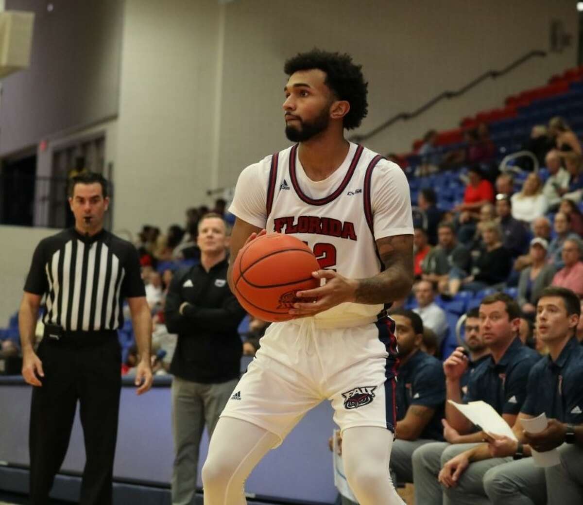 Jalen Gaffney - Men's Basketball - University of Connecticut Athletics