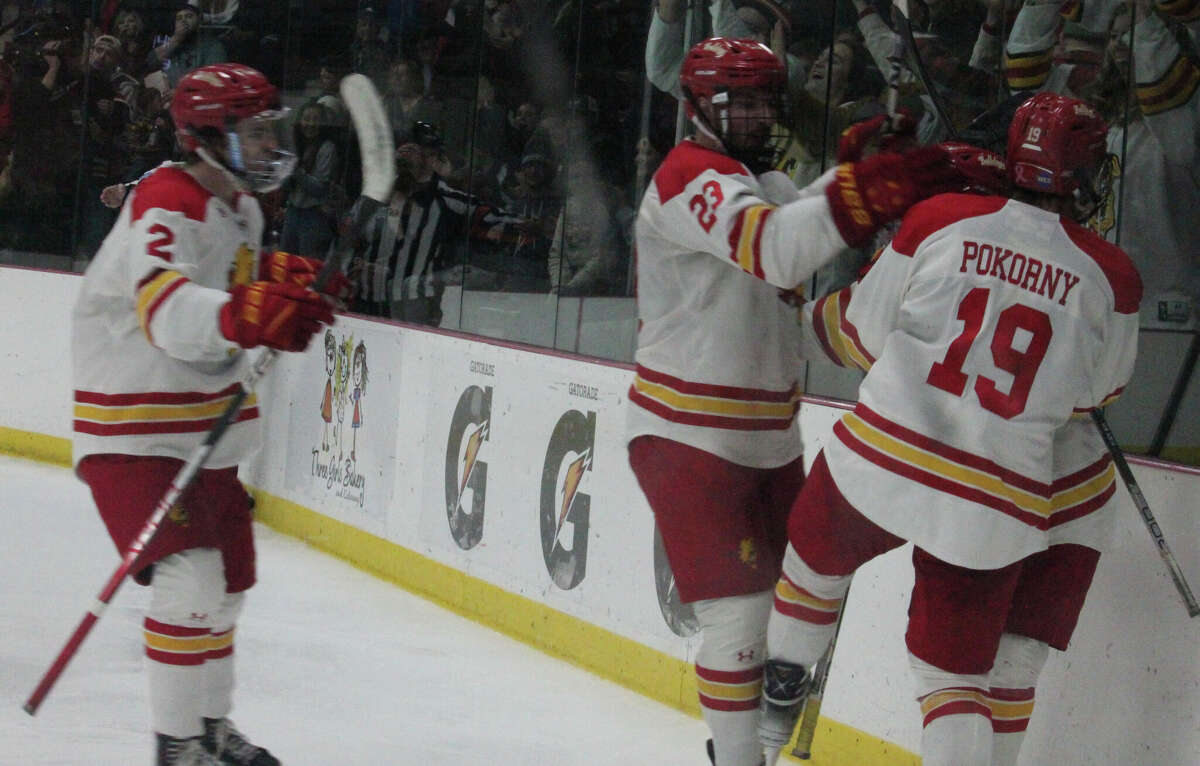 Ferris State will look to bounce back at Bowling Green, who sits at third in the CCHA standings.