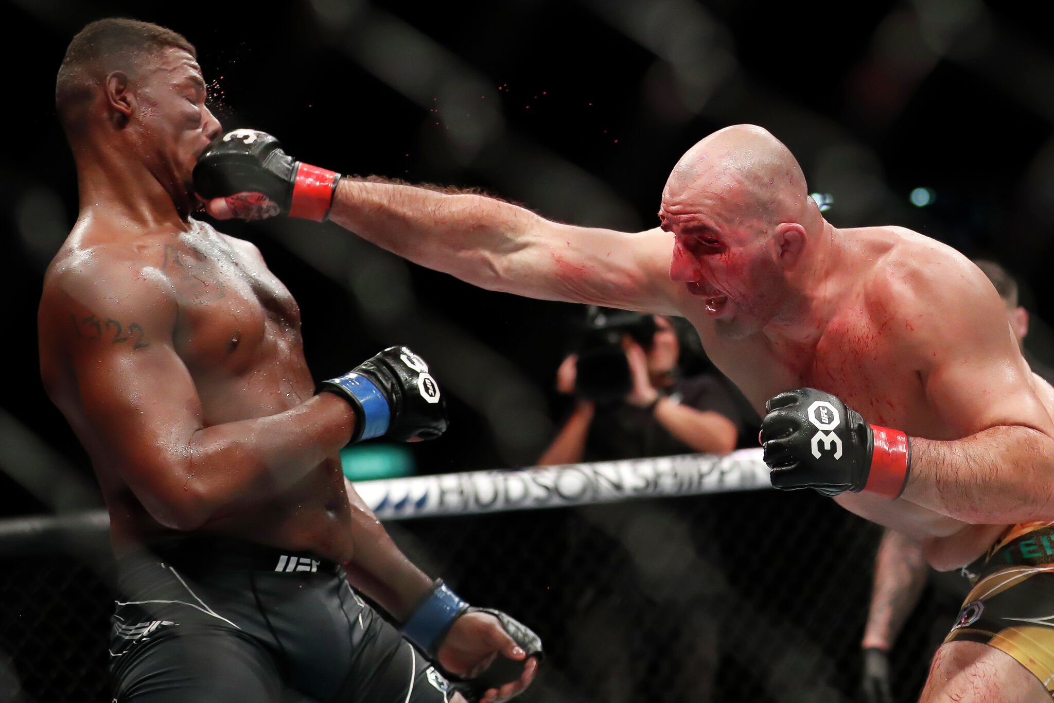 Danburys Glover Teixeira retires from MMA after UFC 283 loss image