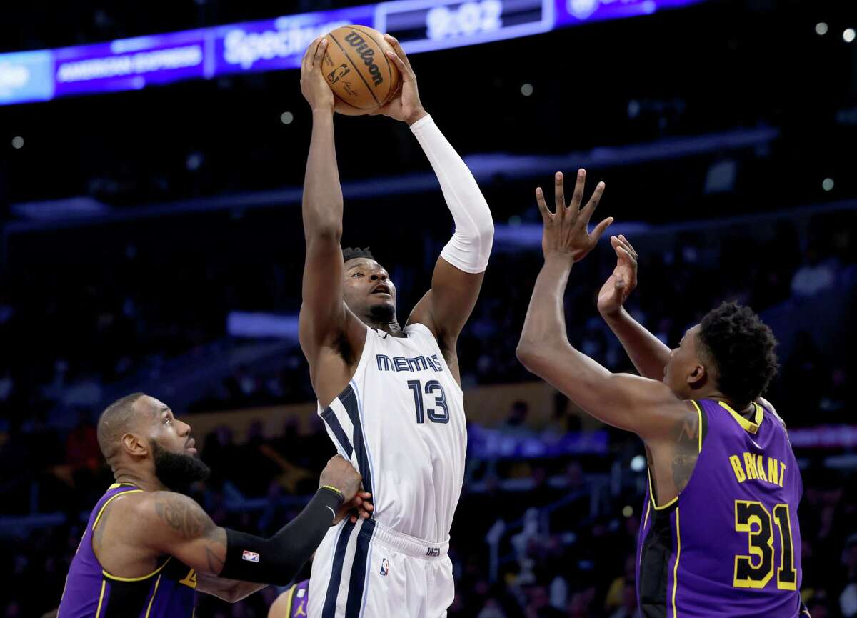 Jarren Jackson and the Memphis Grizzlies, winners of nine of their past 10, face the Sacramento Kings at 7:30 p.m. Monday. (NBA TV)