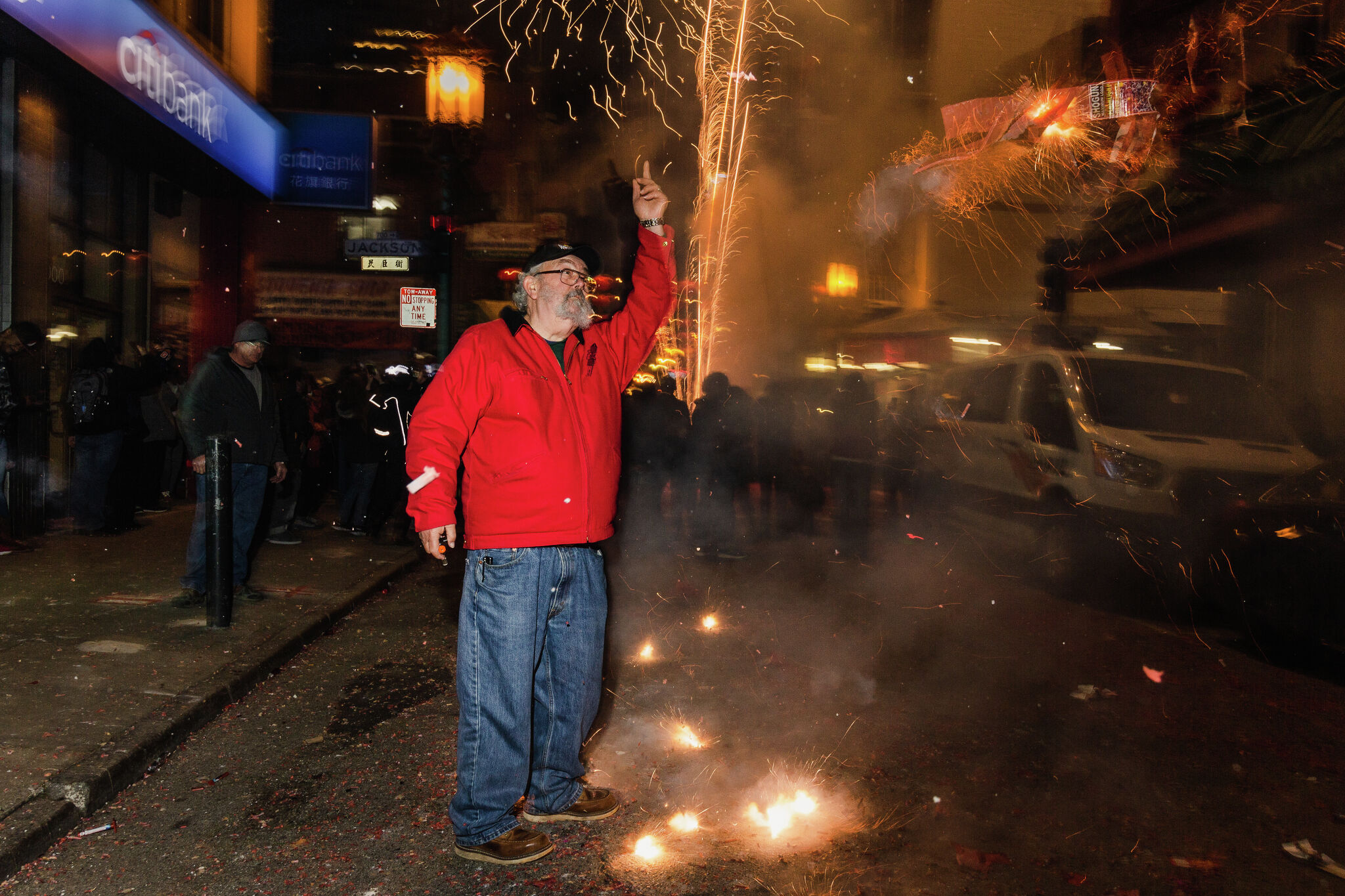 Wild Lunar New Year's fireworks erupt in San Francisco