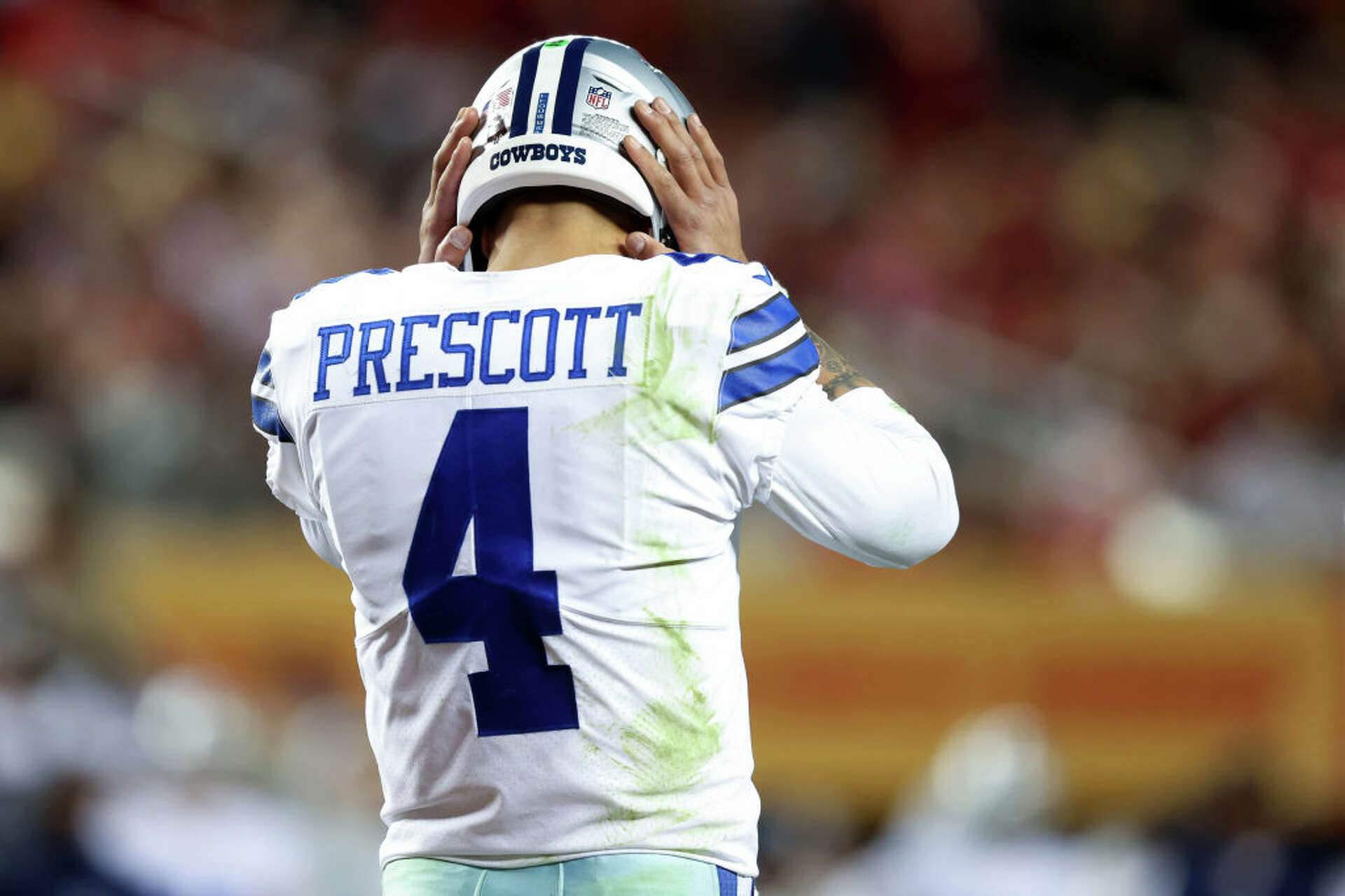 SADNESS!! DAK PRESCOTT IN HORRIBLE LOSS—COWBOYS’ SUMMER CAMP TURNS INTO A FUNERAL .Qu – Media News 48