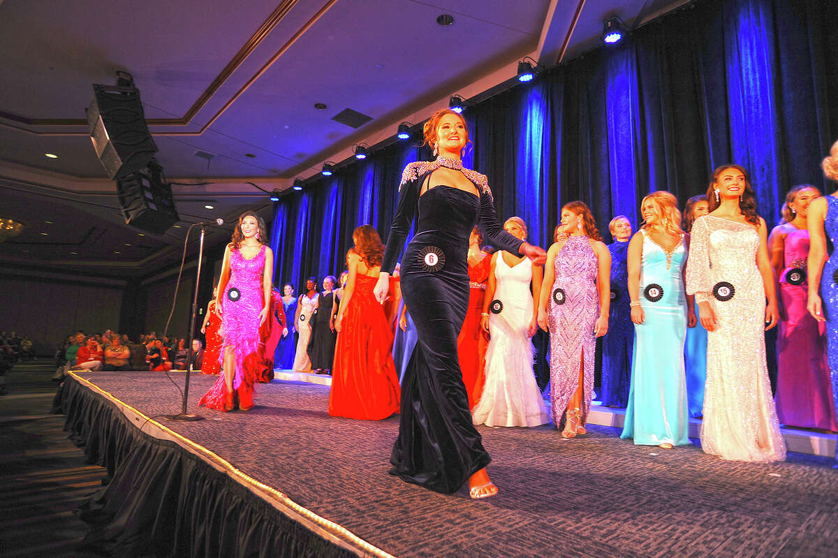 County fair queens gather for three days of fun, friendship and competition