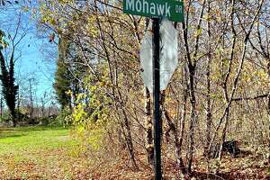 Former Shelton mayor candidate leads apartment plan opposition