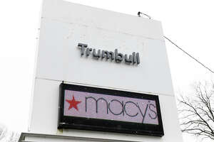 Trumbull officials move to quell mall incidents after arrests