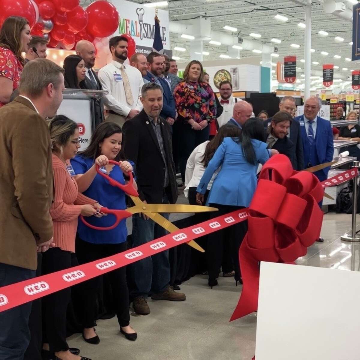 H-E-B partners at the ribbon cutting ceremony on Tuesday morning in Cibolo