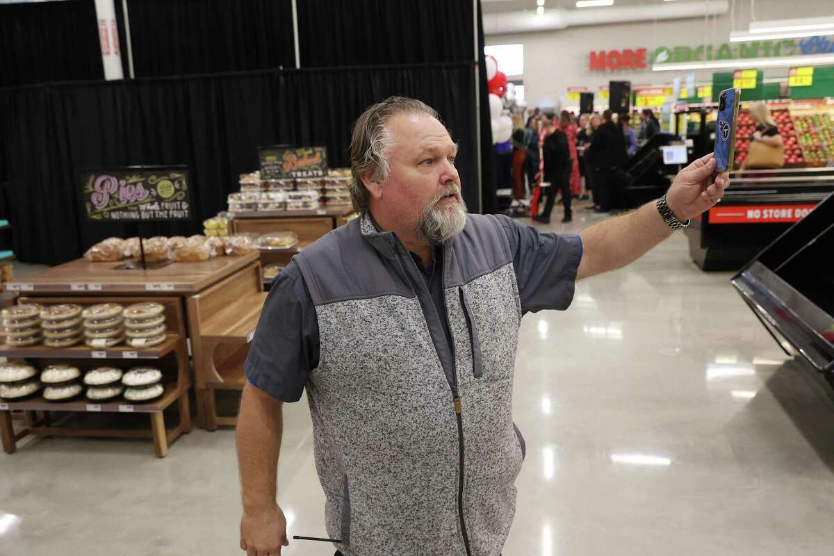 H-E-B To Open Its First Store In Cibolo Tomorrow