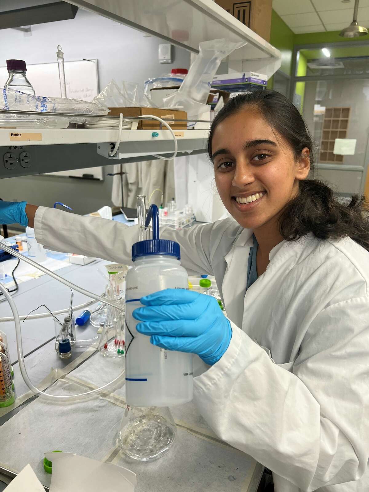 Gouri Krishnan, a Darien resident, was named a Regeneron Science Talent Search(STS) Top Scholar for her research work in King School’s Advanced Science Program forIndependent Research and Engineering 