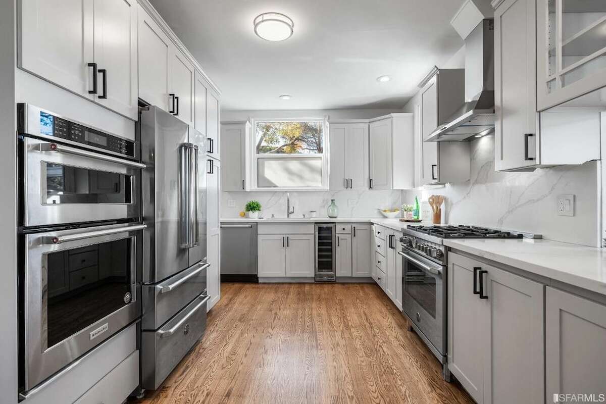 Featured in the first season of Top Chef, 3159 Baker is for sale for $4.4 million.