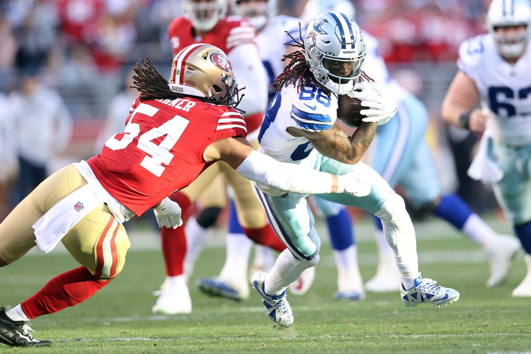 49ers Game Review How Fred Warner Blasted Blanketed Cowboys CeeDee Lamb