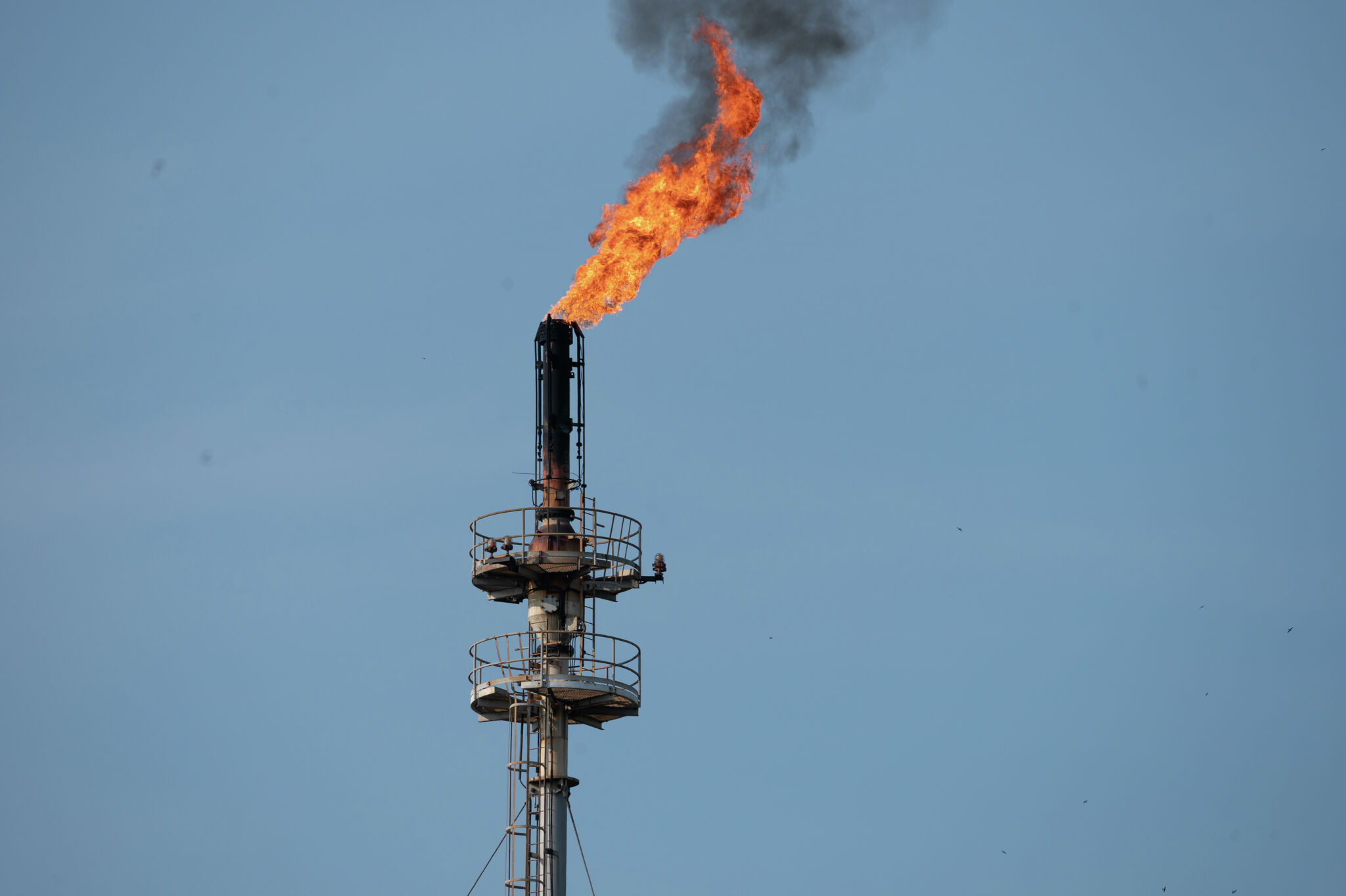 Deer Park chemical plant reports 'flaring' following tornado