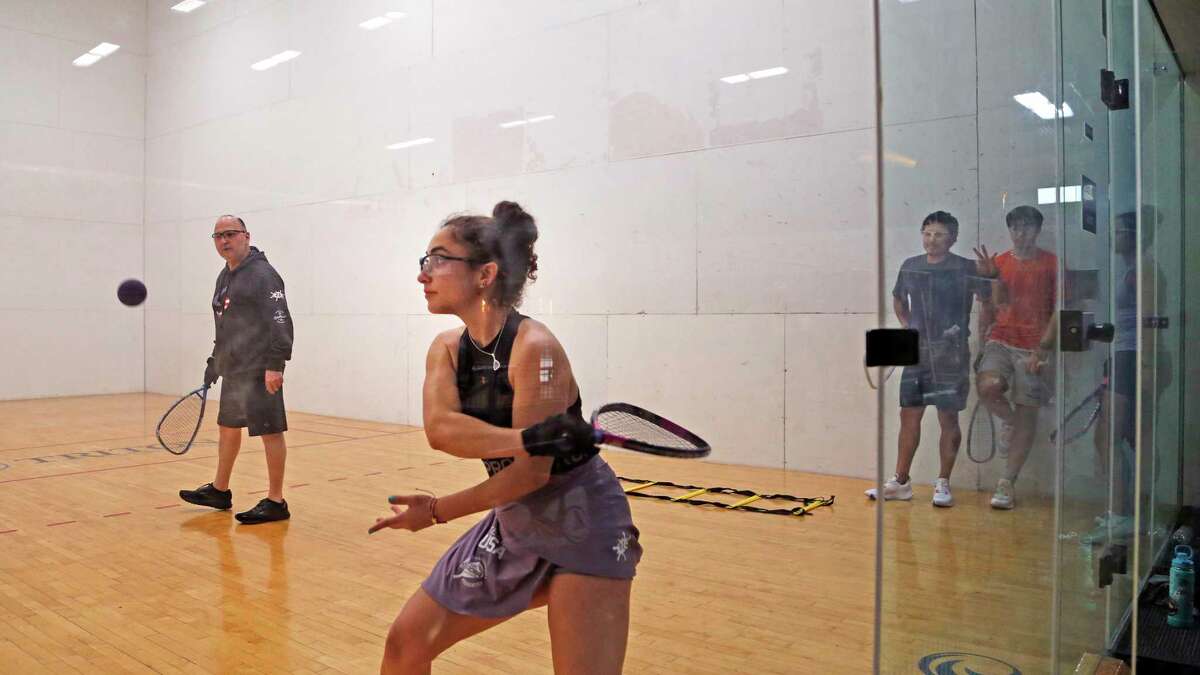 Racquetball world championship in San Antonio teen's sights