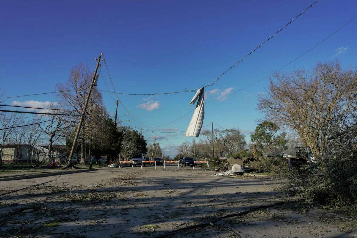 Conditions perfect for Houston tornadoes, storms Tuesday, experts say