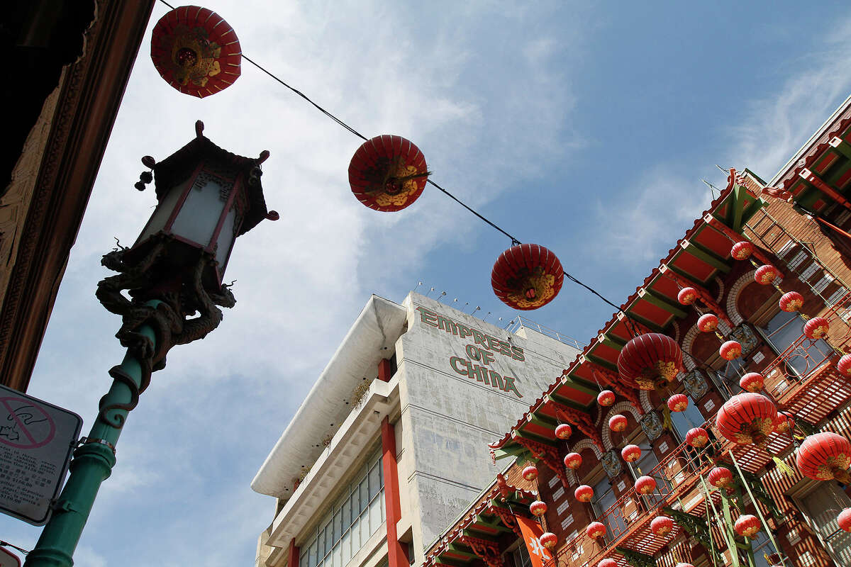 City View Restaurant owners have applied to debut their business at the mezzanine level of 33 Walter U. Lum Place.