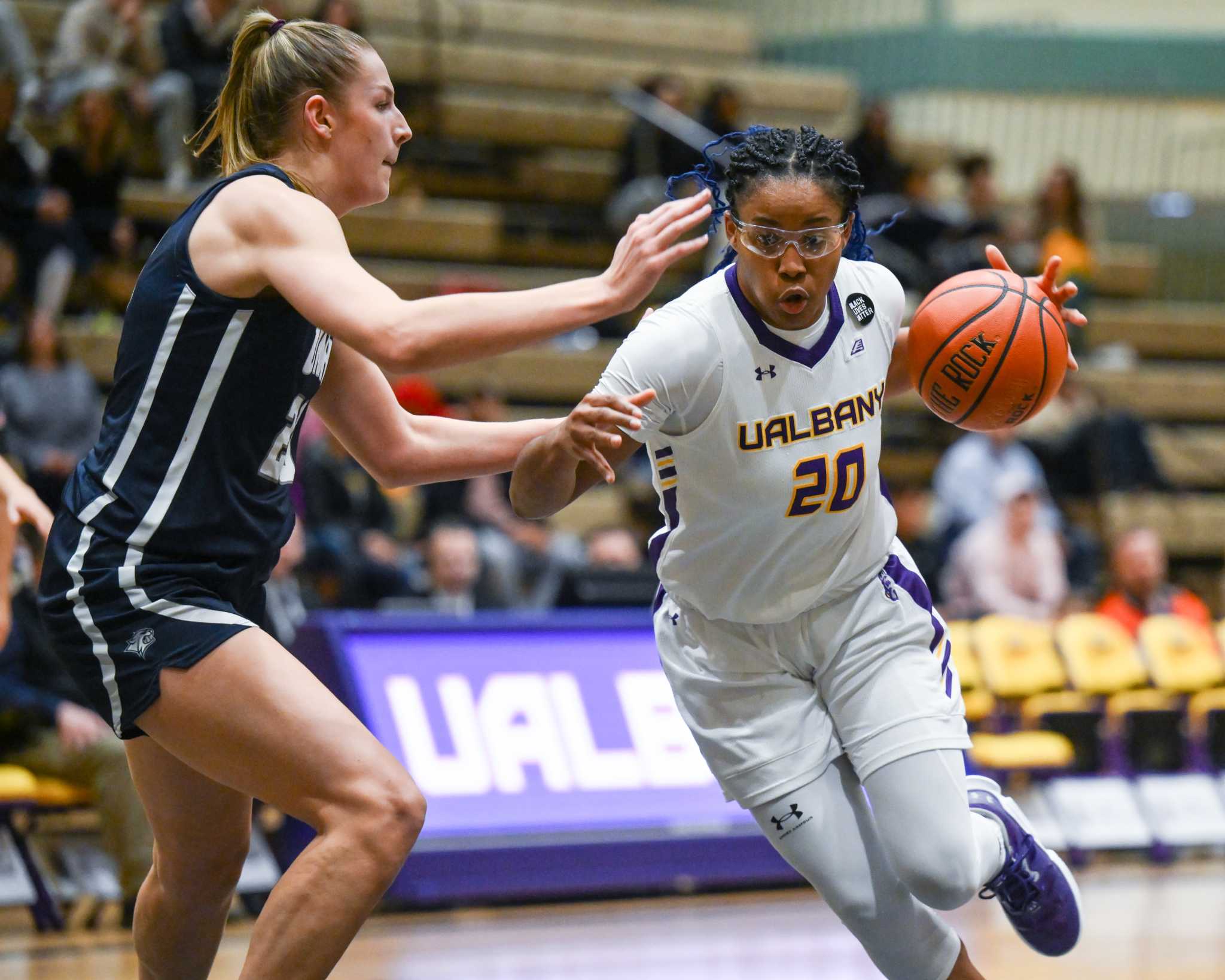 UAlbany women's basketball uses big fourth quarter to beat UNH