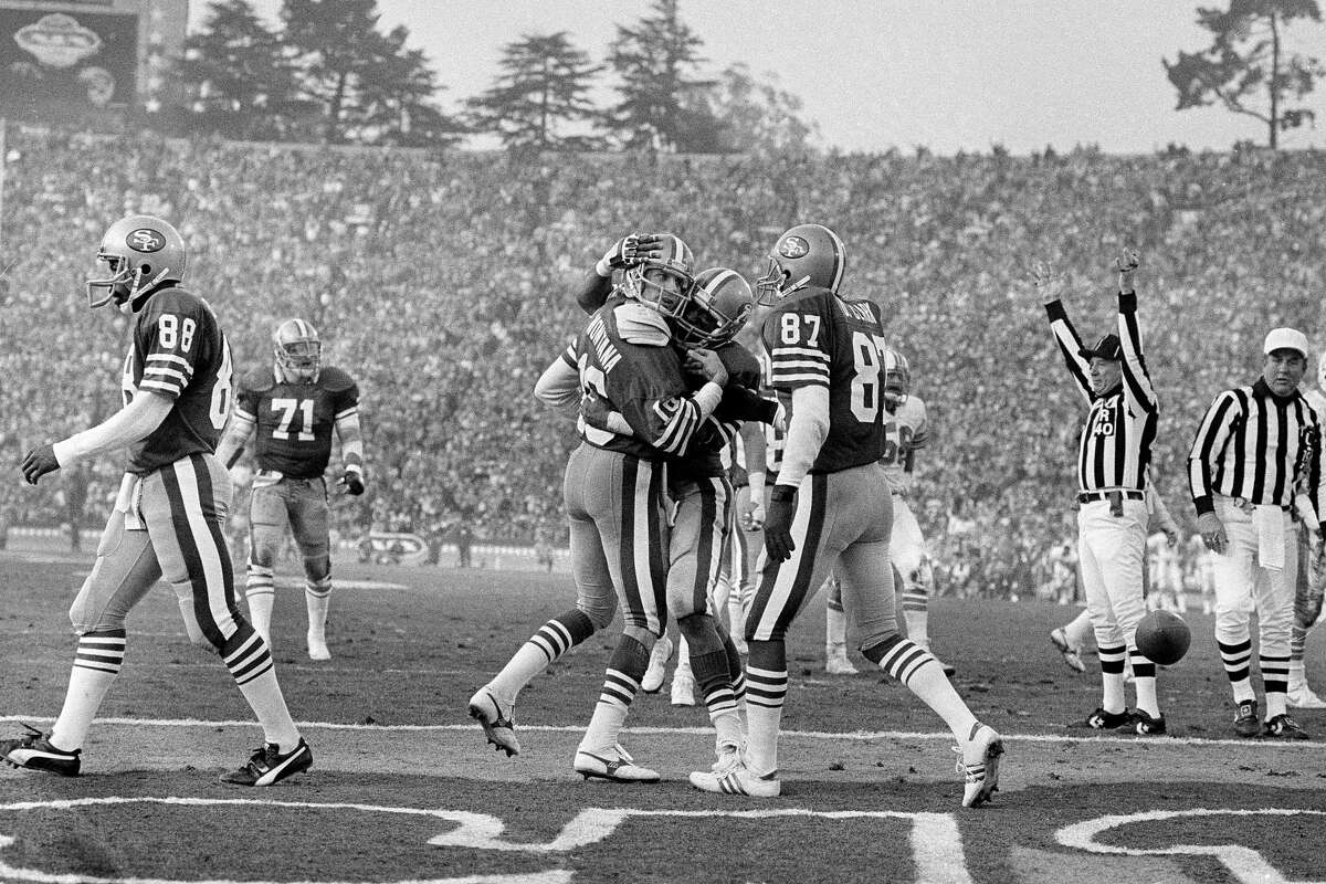 NFC Playoffs, San Francisco 49ers QB John Brodie in action, making