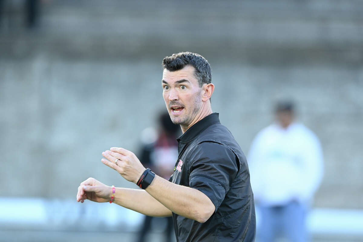New Union football head coach Jon Poppe worked as a Harvard assistant coach for five years.