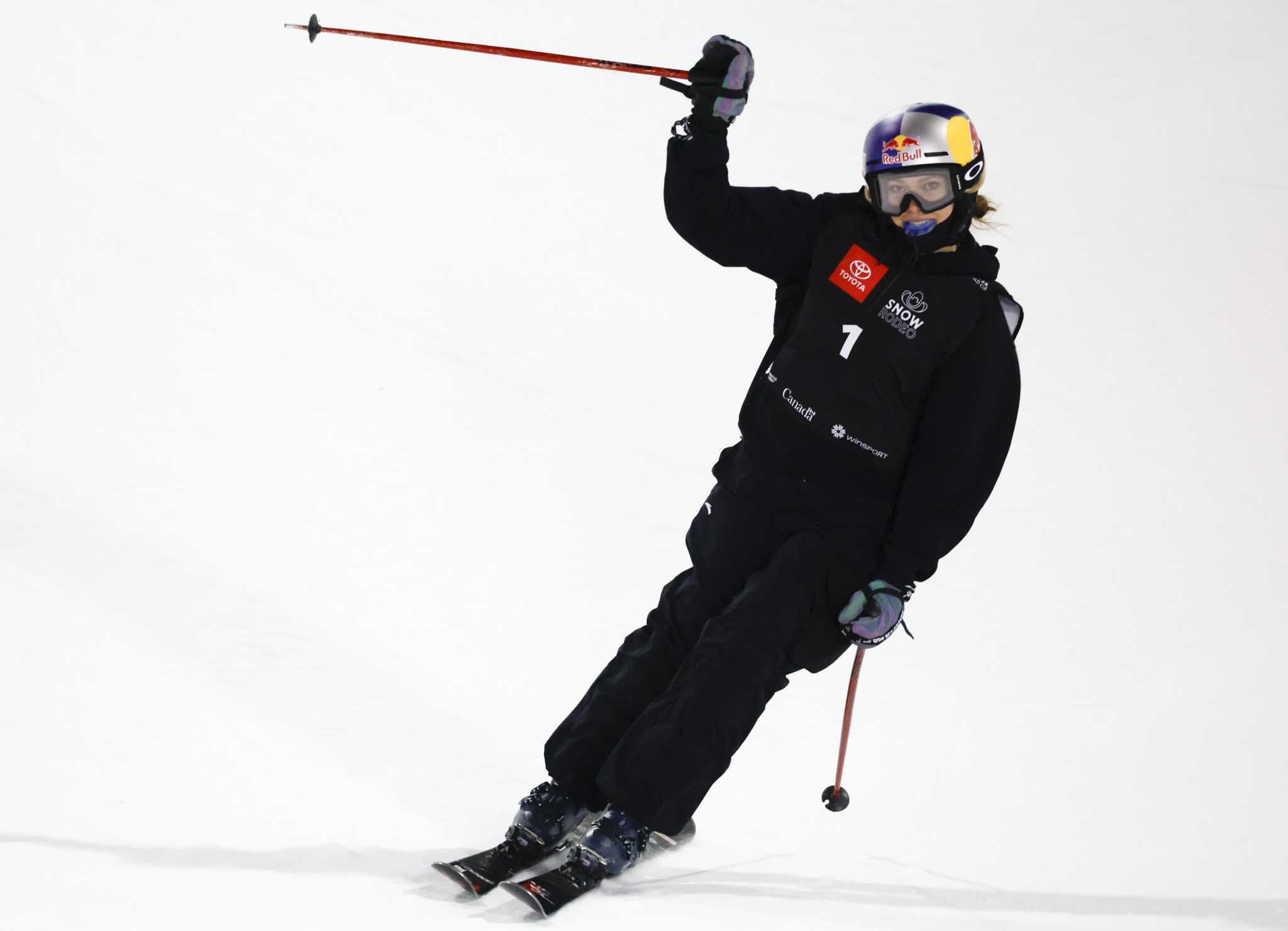 Skier Eileen Gu Navigates the Road to the Beijing Olympics
