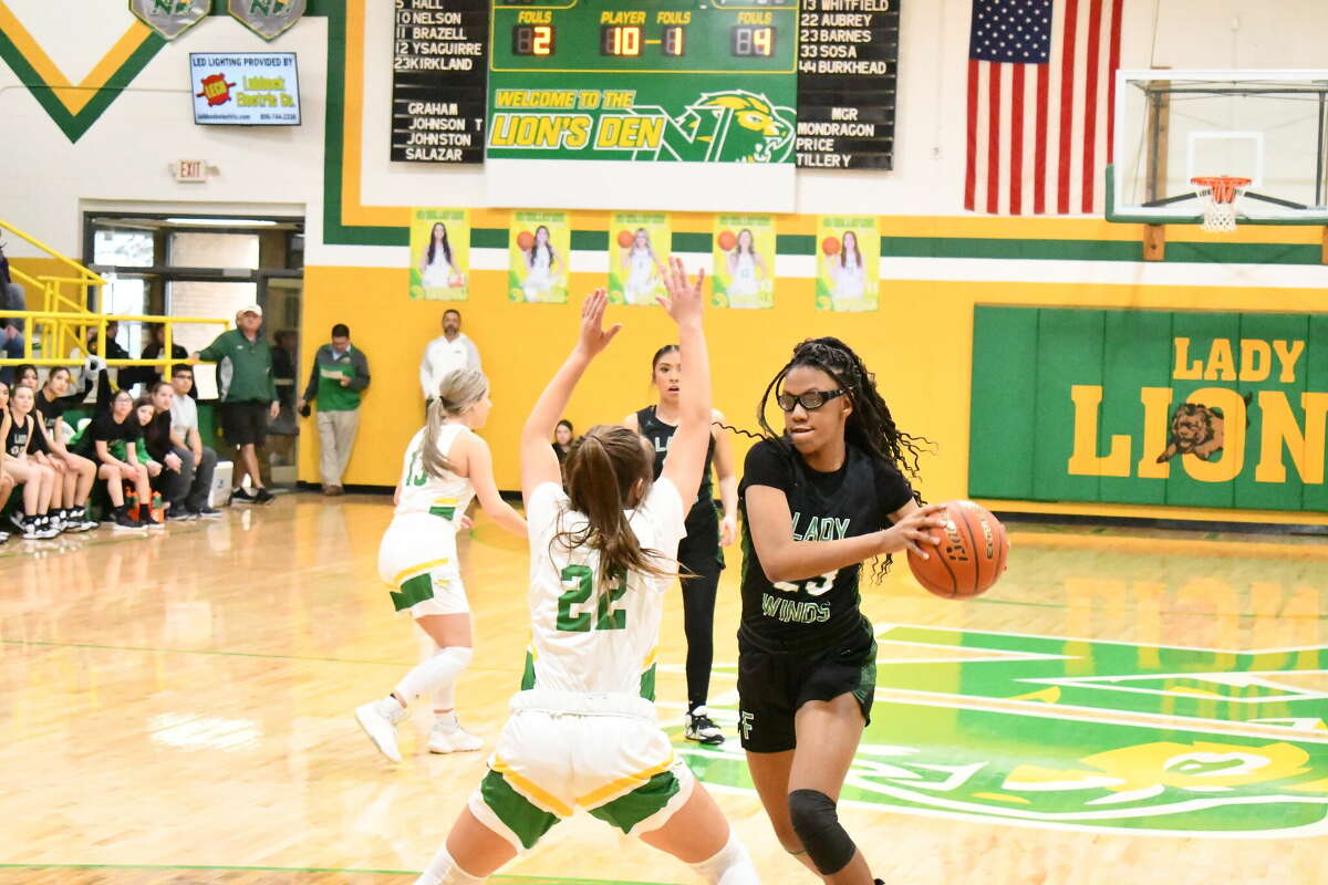 Inspired performance lifts Floydada past New Deal