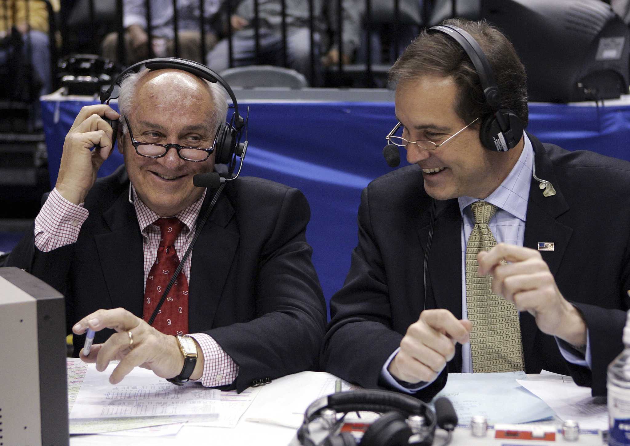 Billy Packer Longtime College Basketball Broadcaster Dies At 82