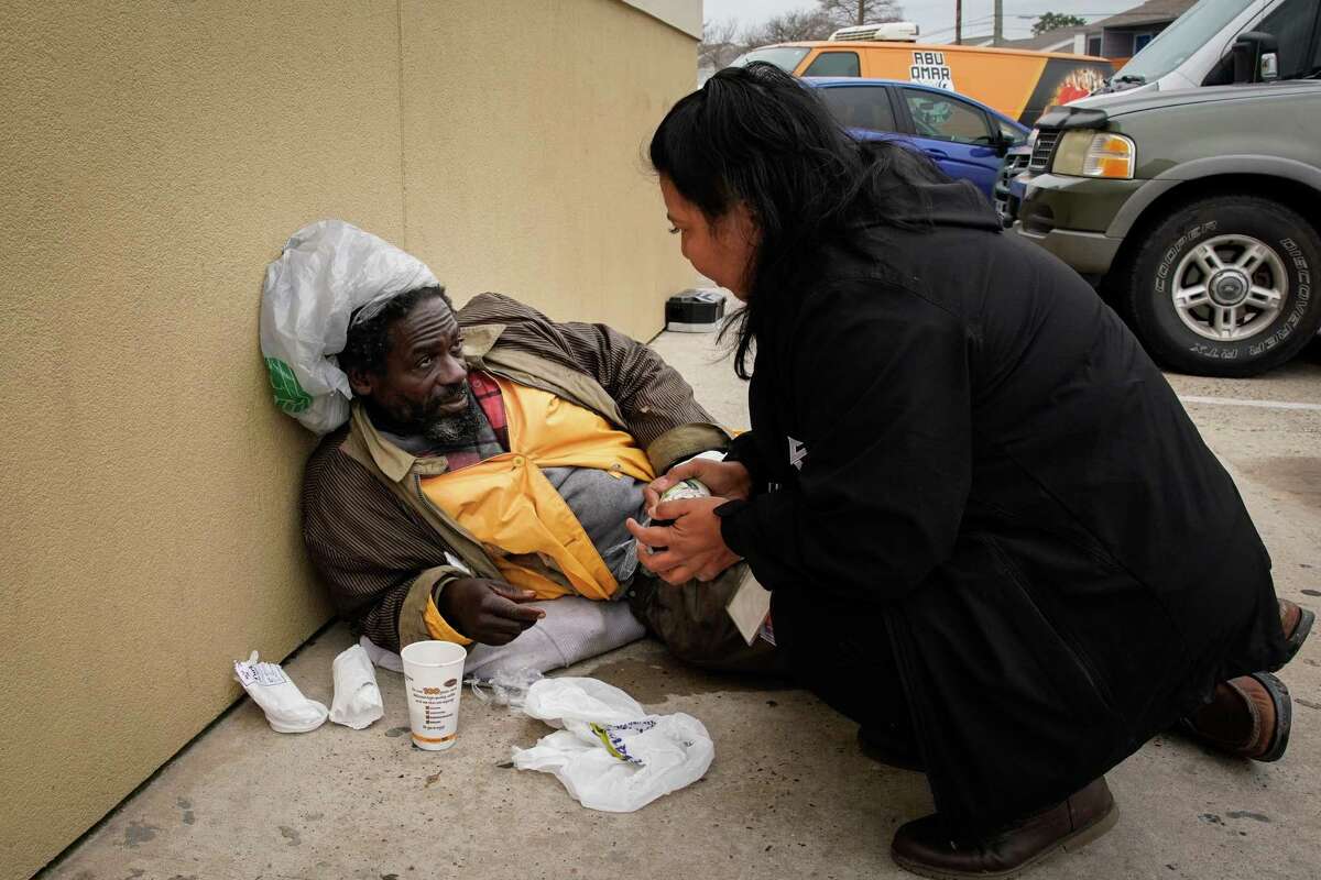 Story photo for Houston's unsheltered population falls 17 percent; more finding refuge in shelters than tents