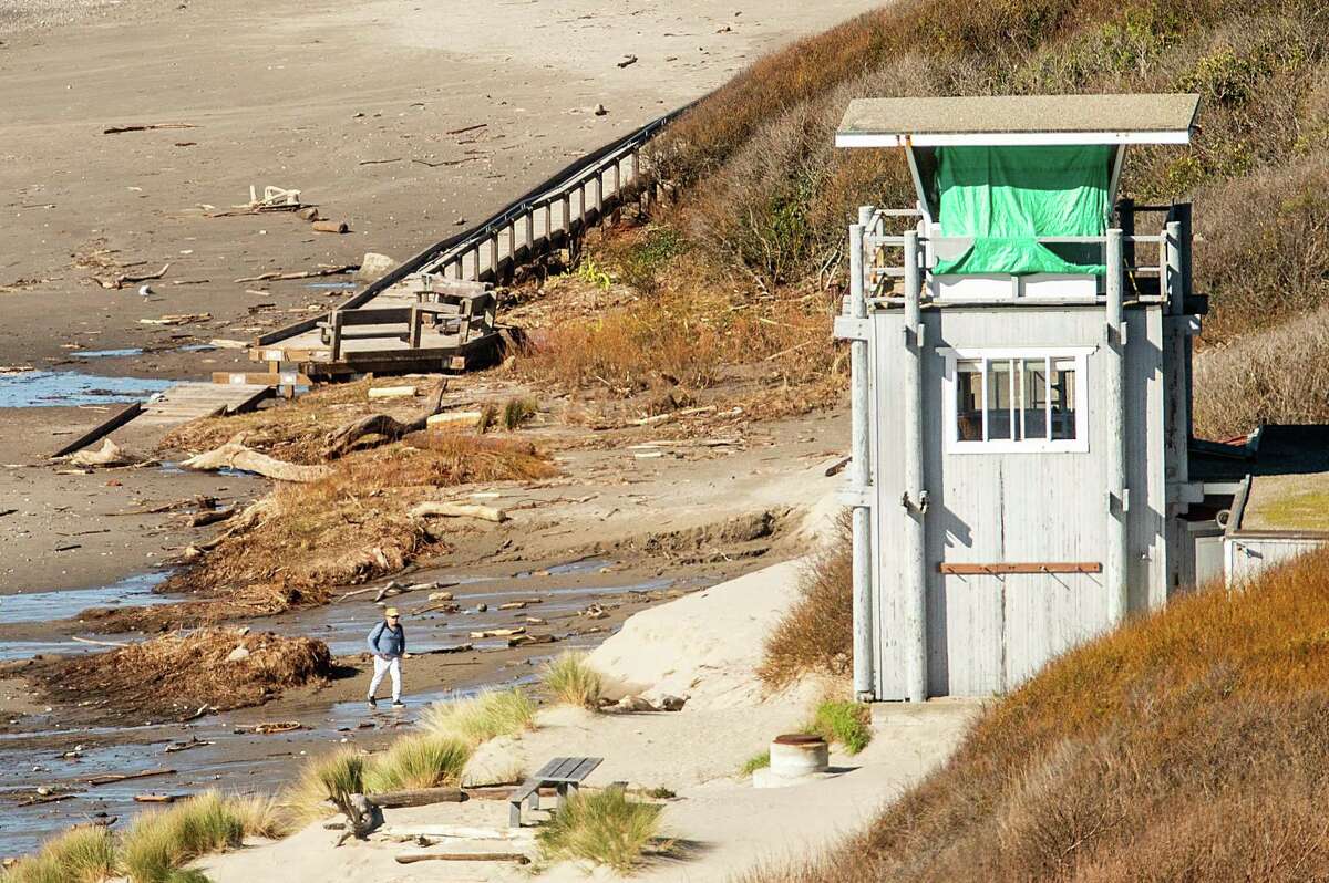 California beaches were dramatically damaged by recent storms. Can they