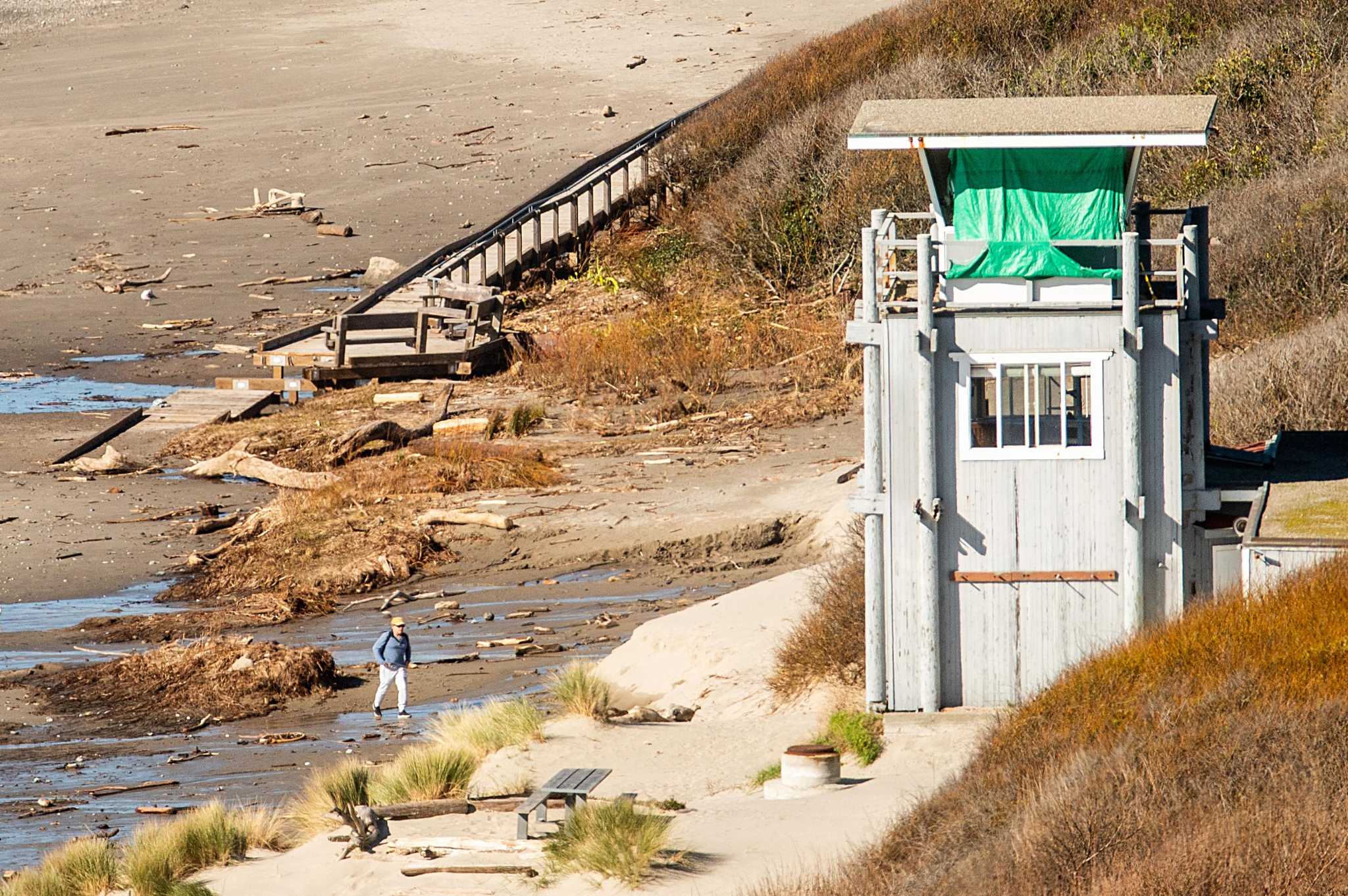 California beaches were dramatically damaged by recent storms. Can they