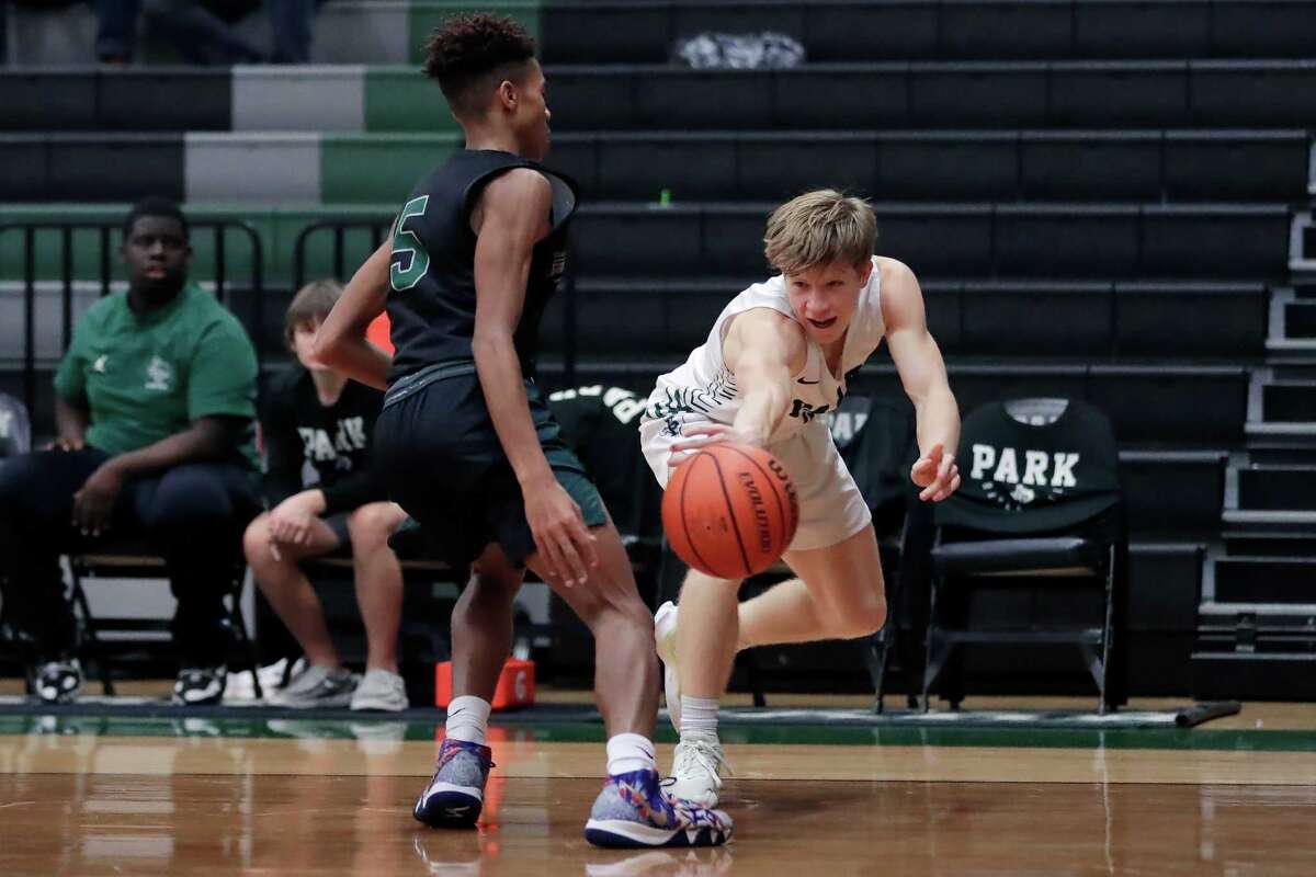 Boys basketball Kingwood Park Panthers top Huntsville